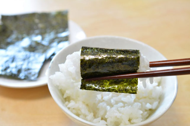 海苔とご飯イメージ画像