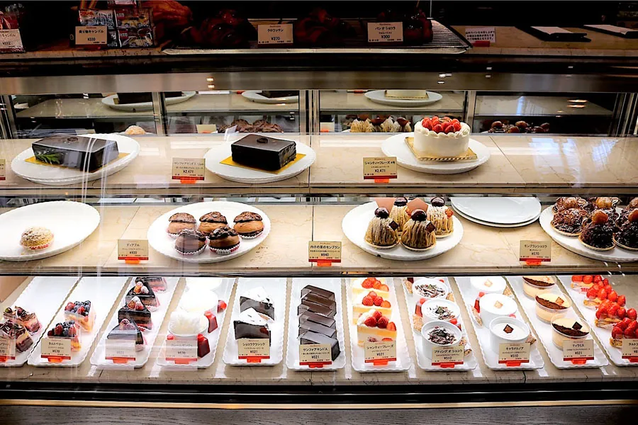 ミュゼ・ドゥ・ショコラ テオブロマショーケースサンプル写真