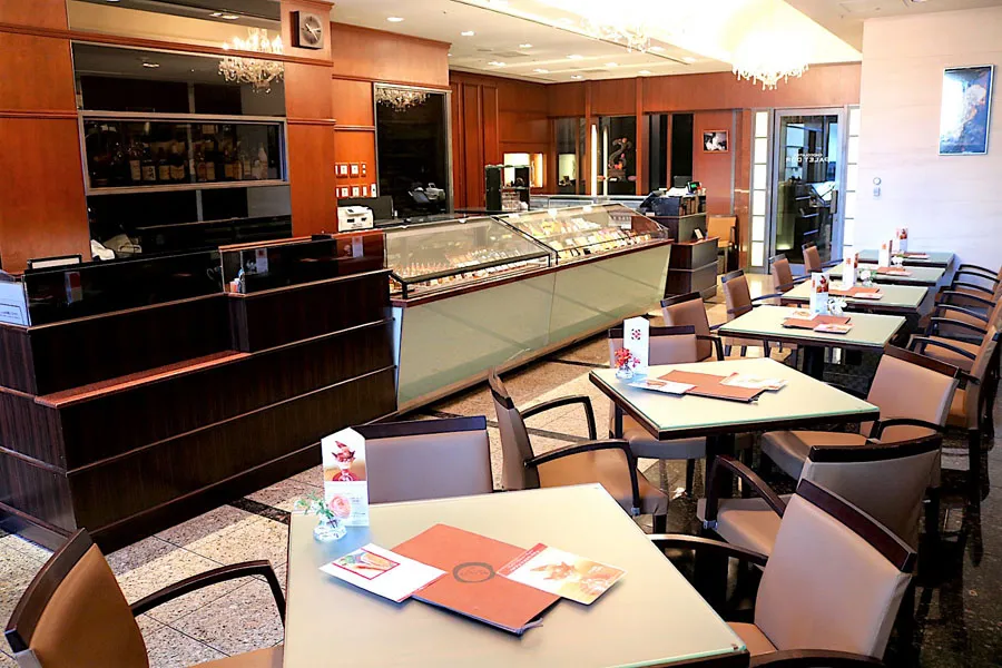 ショコラティエ　パレ ド オールショーケースサンプル写真