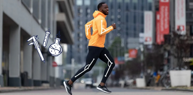 街中をジョギングする男性